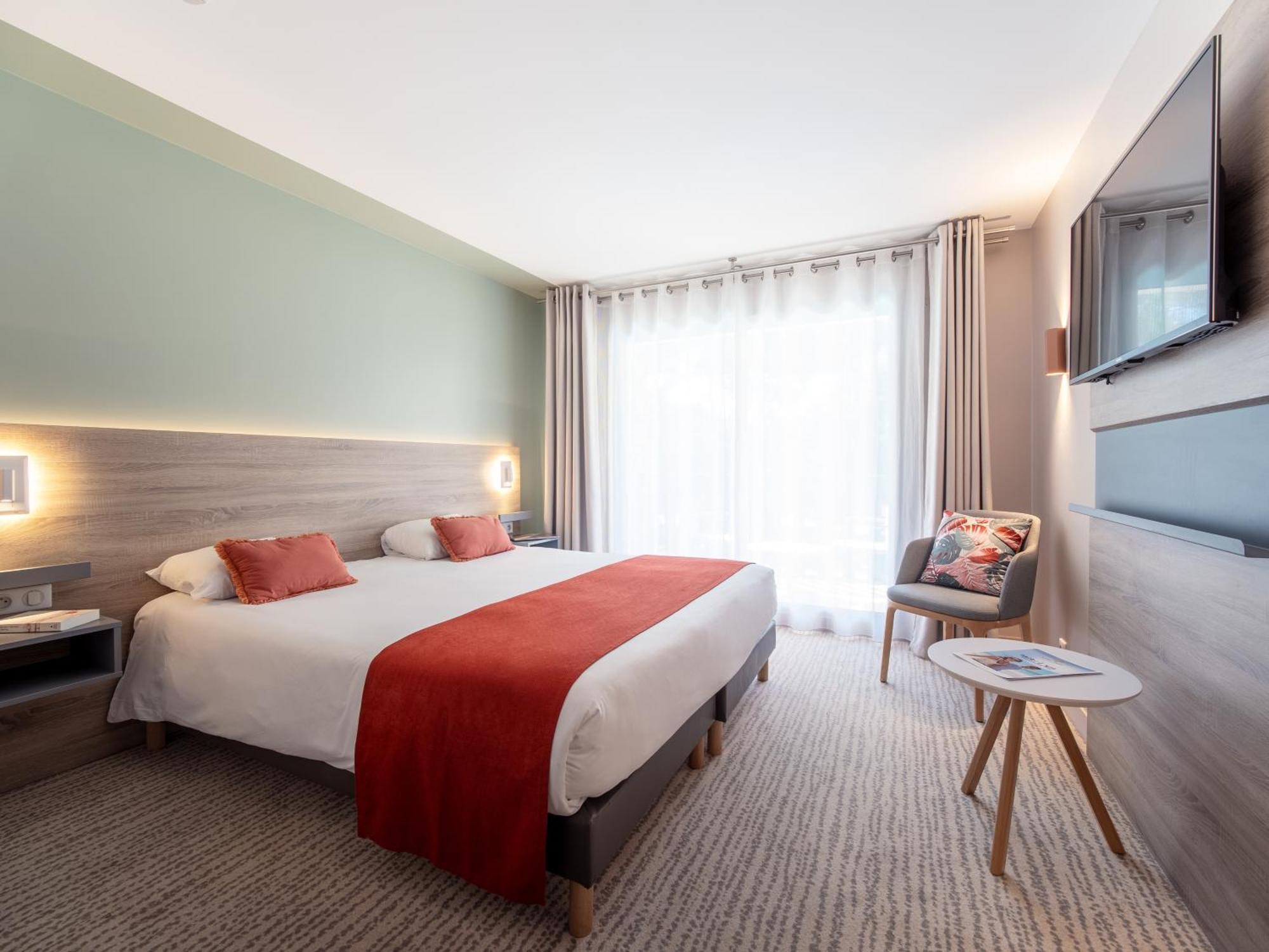Hotel & Spa Vitalparc, The Originals Collection Lacanau Bagian luar foto