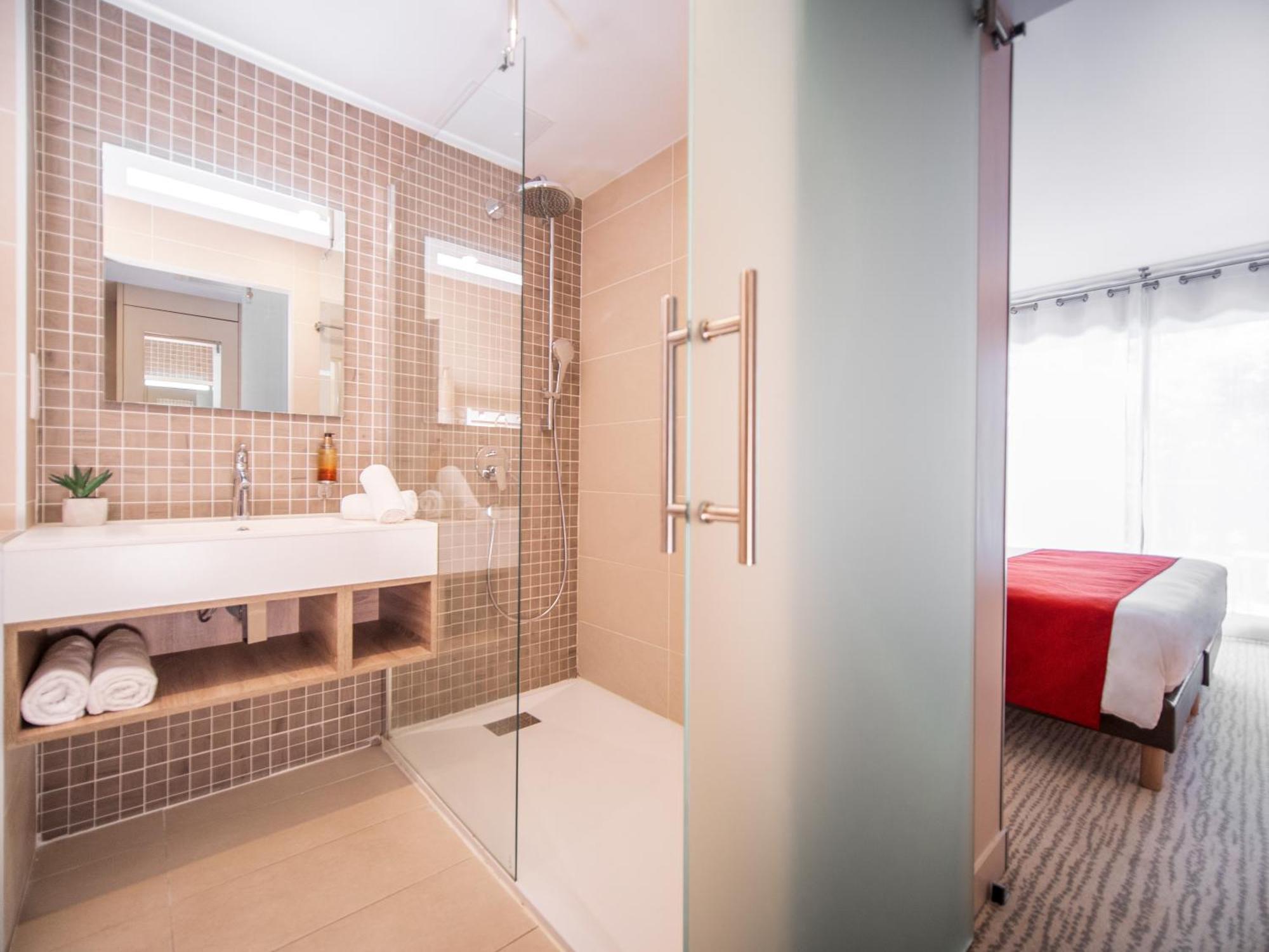 Hotel & Spa Vitalparc, The Originals Collection Lacanau Bagian luar foto